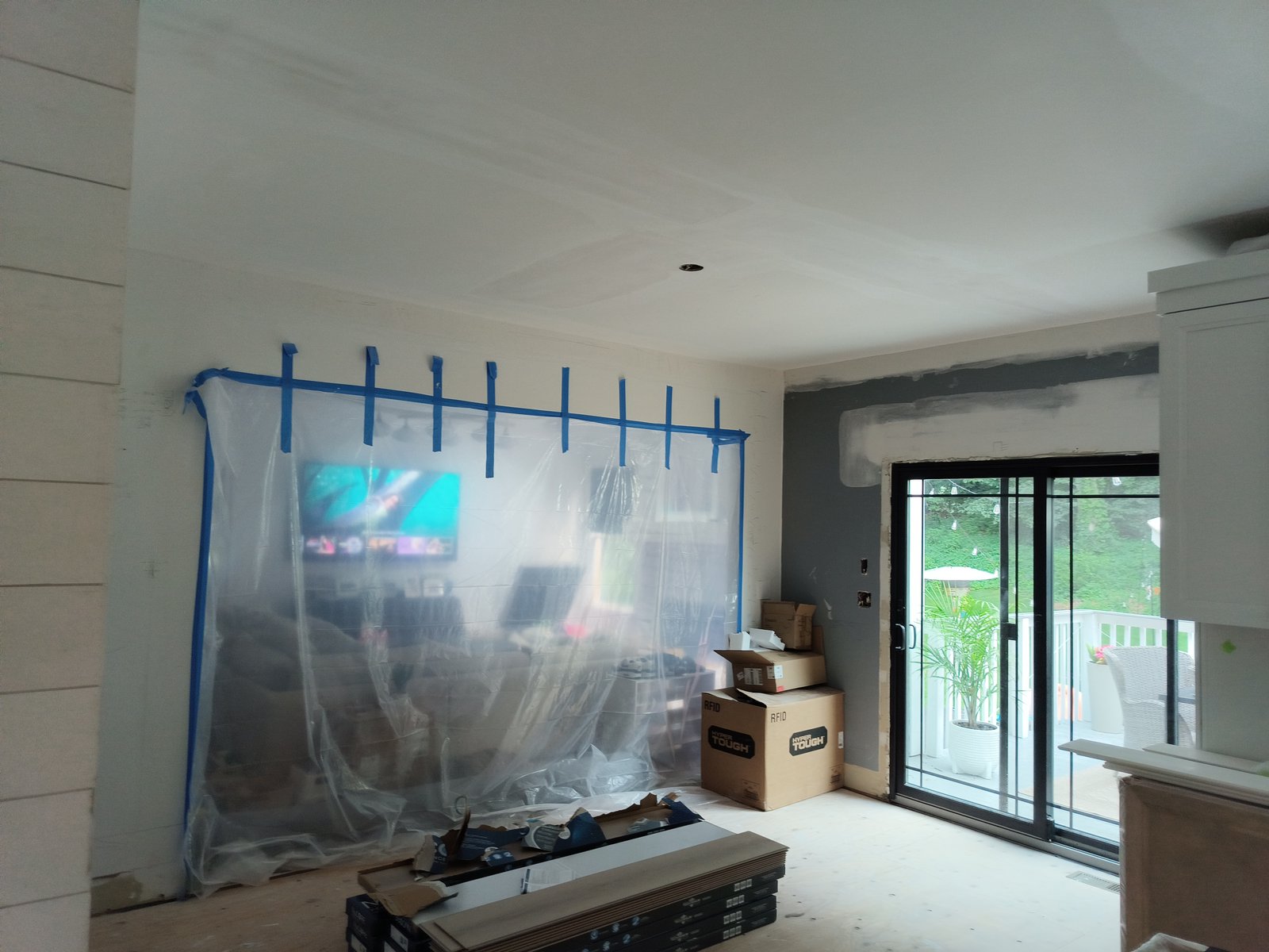 Interior Room Painting Walls Prep Exterior Deck — Frank Leonard Painting LLC